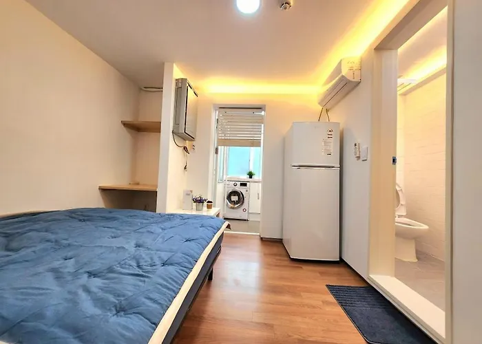 Guest house Gyeongbokgung Seochon Dalbit
